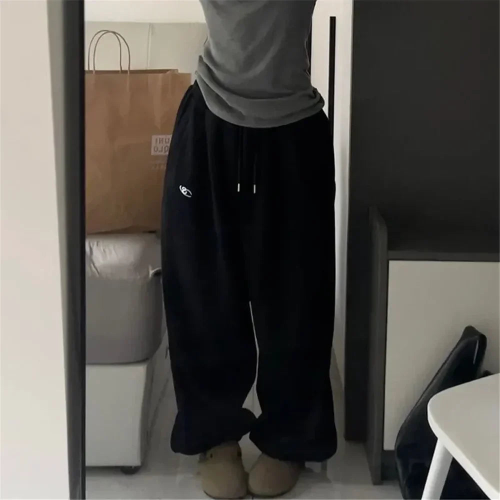 Nerea | Pantalón Deportivo Amplio con Cintura Ajustable