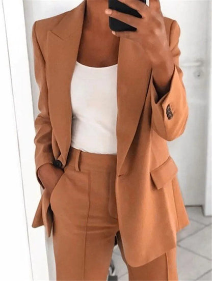 Victoria | Traje de Dos Piezas con Chaqueta y Pantalón