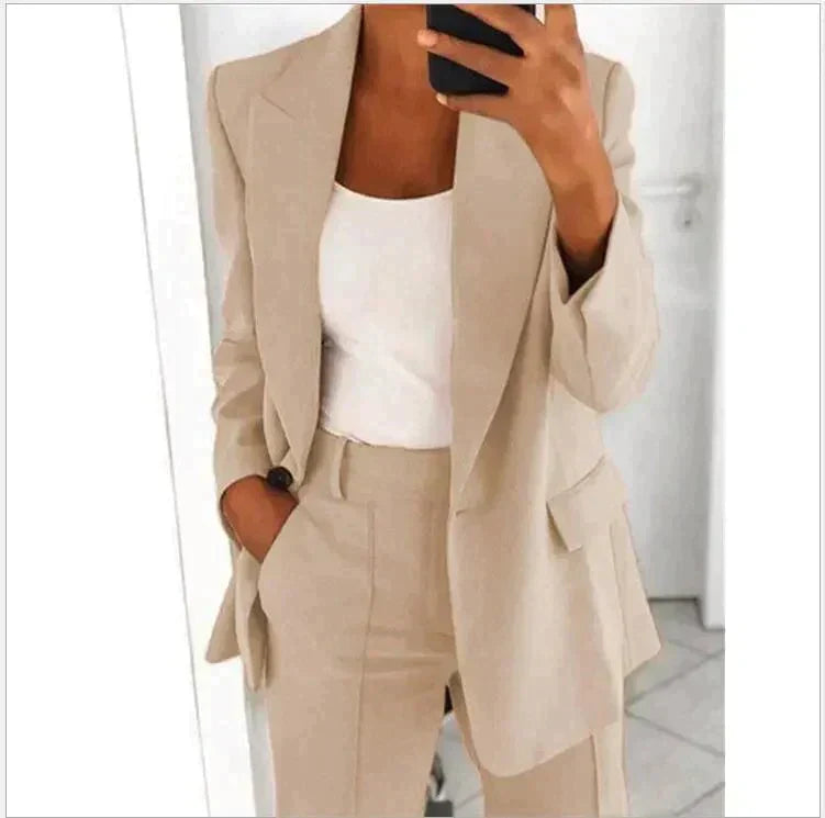 Victoria | Traje de Dos Piezas con Chaqueta y Pantalón