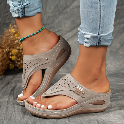 Olivia | Sandalias Planas con Detalle Calado