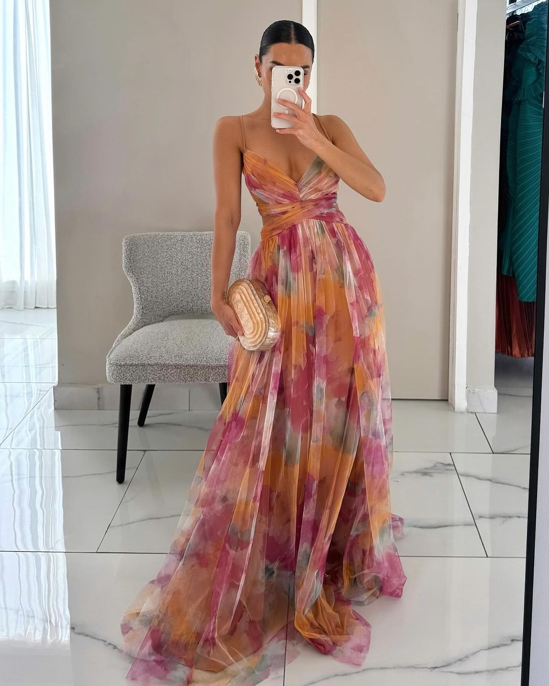 Isabel | Vestido Maxi Floral con Espalda Ajustable