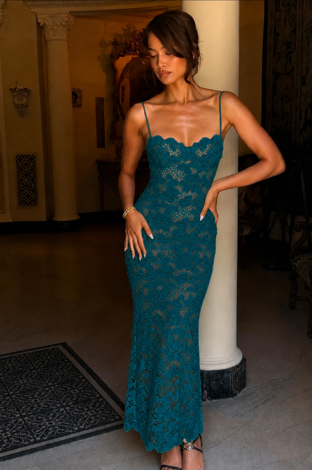 Adriana | Vestido de Encaje