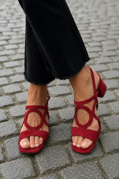 Celia | Sandalias con Aberturas