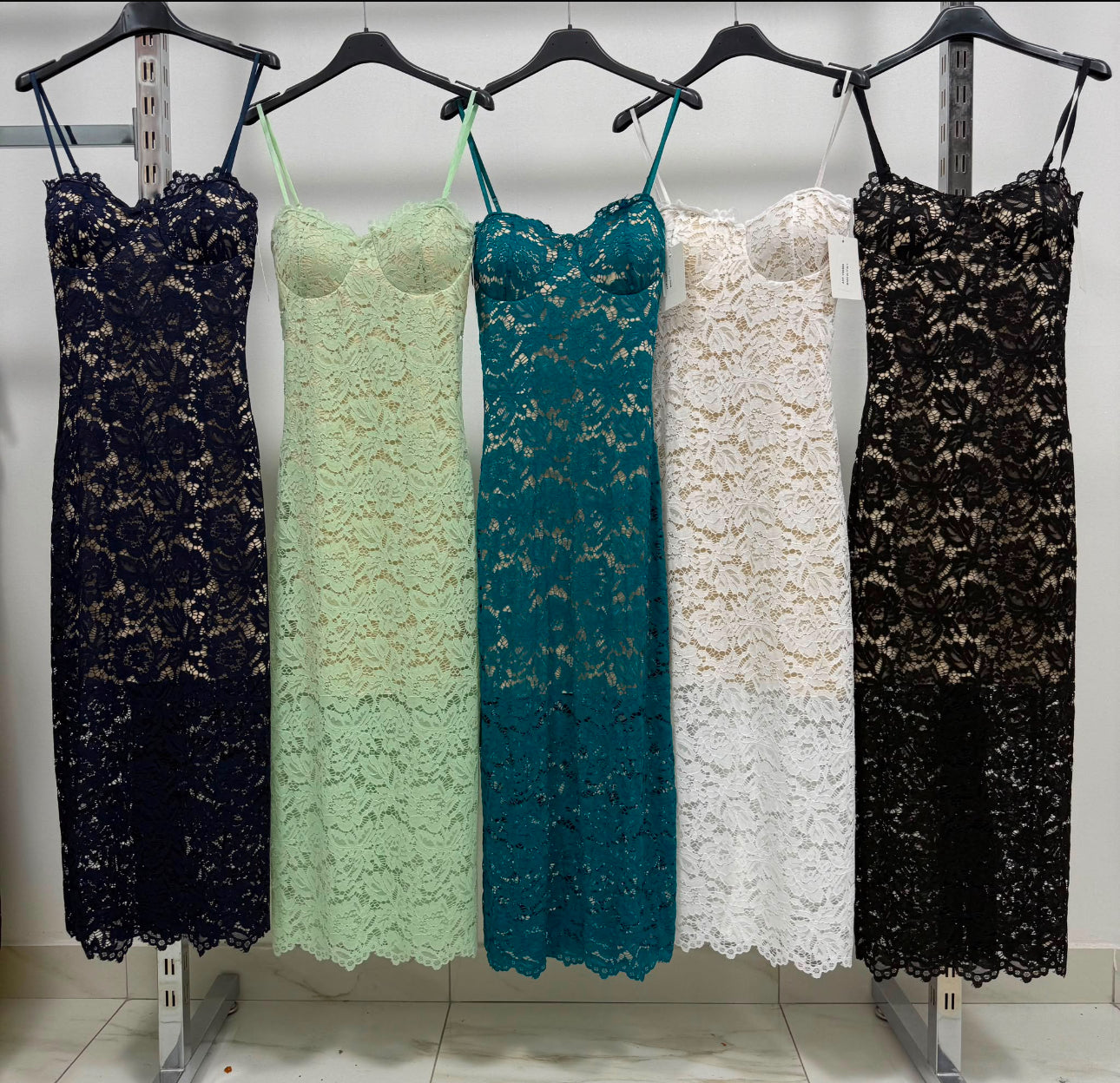 Adriana | Vestido de Encaje