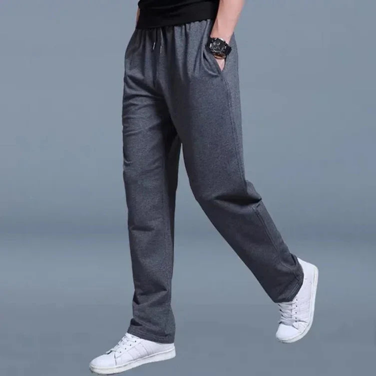 Adrián | Pantalón Deportivo de Hombre con Cordón Ajustable