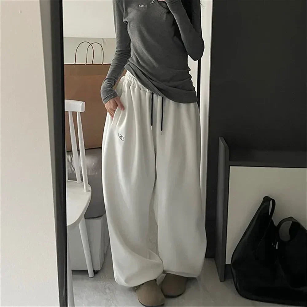 Nerea | Pantalón Deportivo Amplio con Cintura Ajustable
