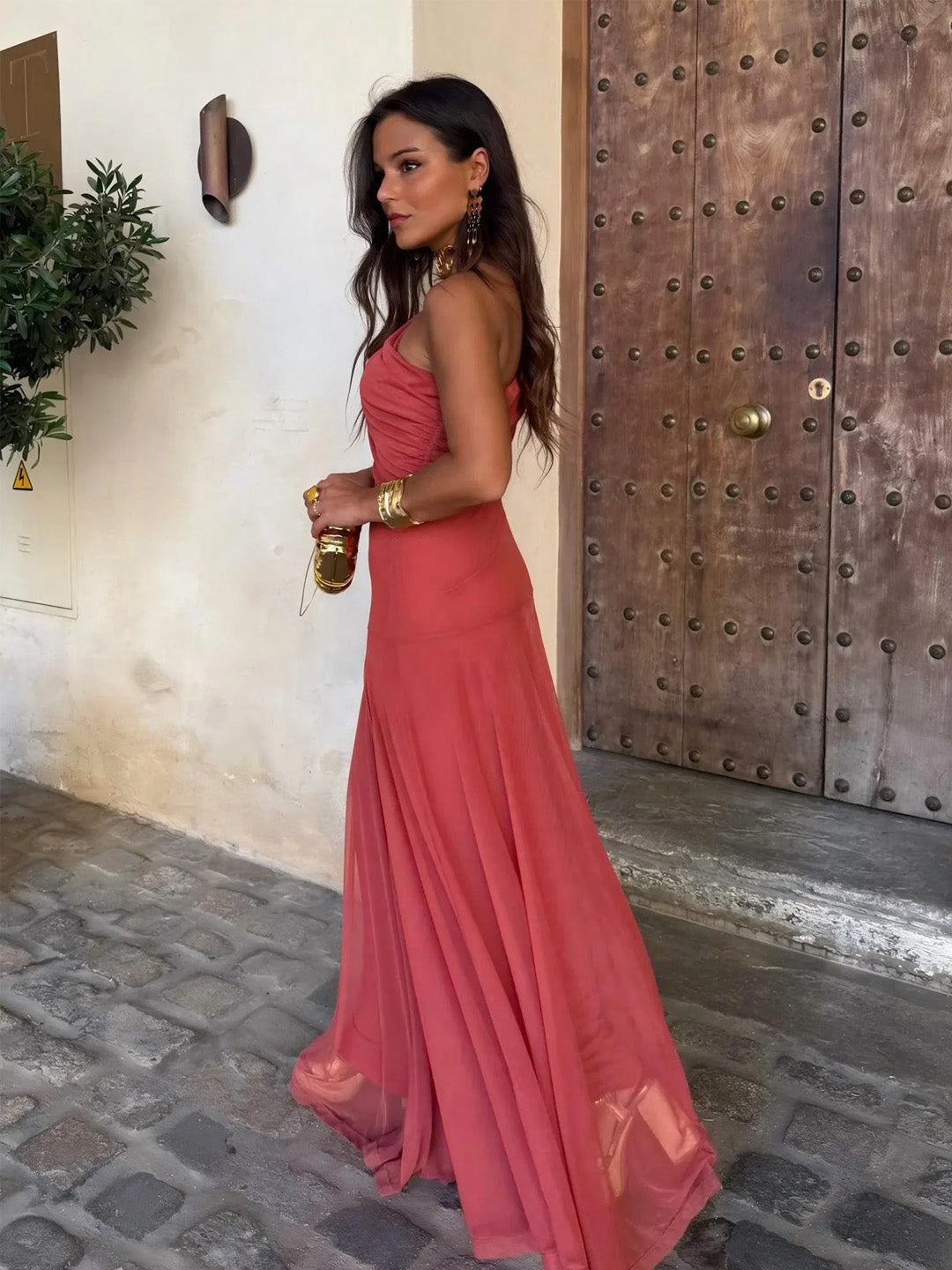 Amalia | Vestido Fluido con Hombros Descubiertos