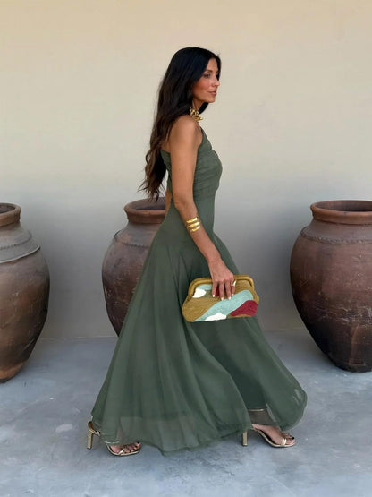 Amalia | Vestido Fluido con Hombros Descubiertos