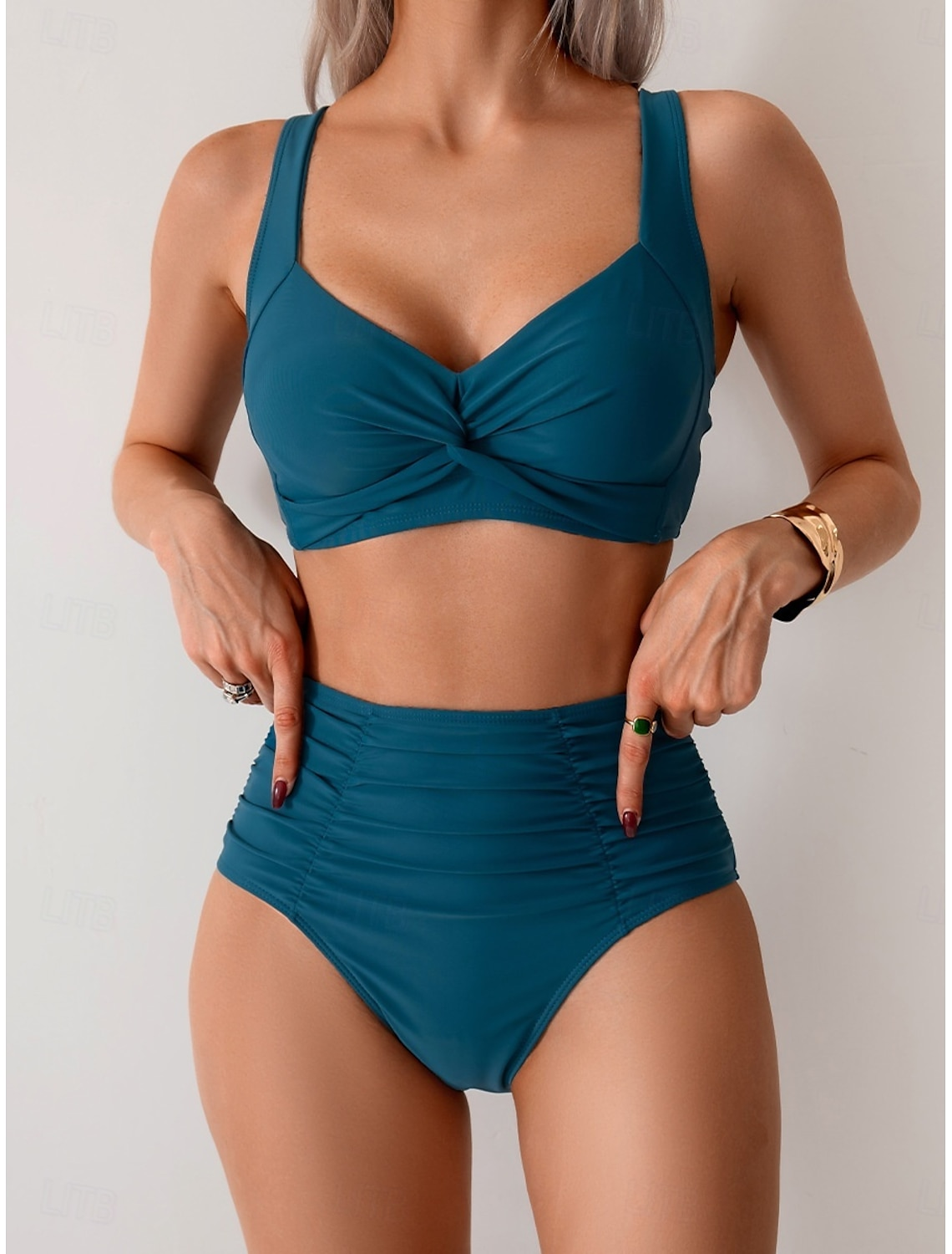 Daniela | Bikini de Mujer con Top Anudado y Braguita de Cintura Alta